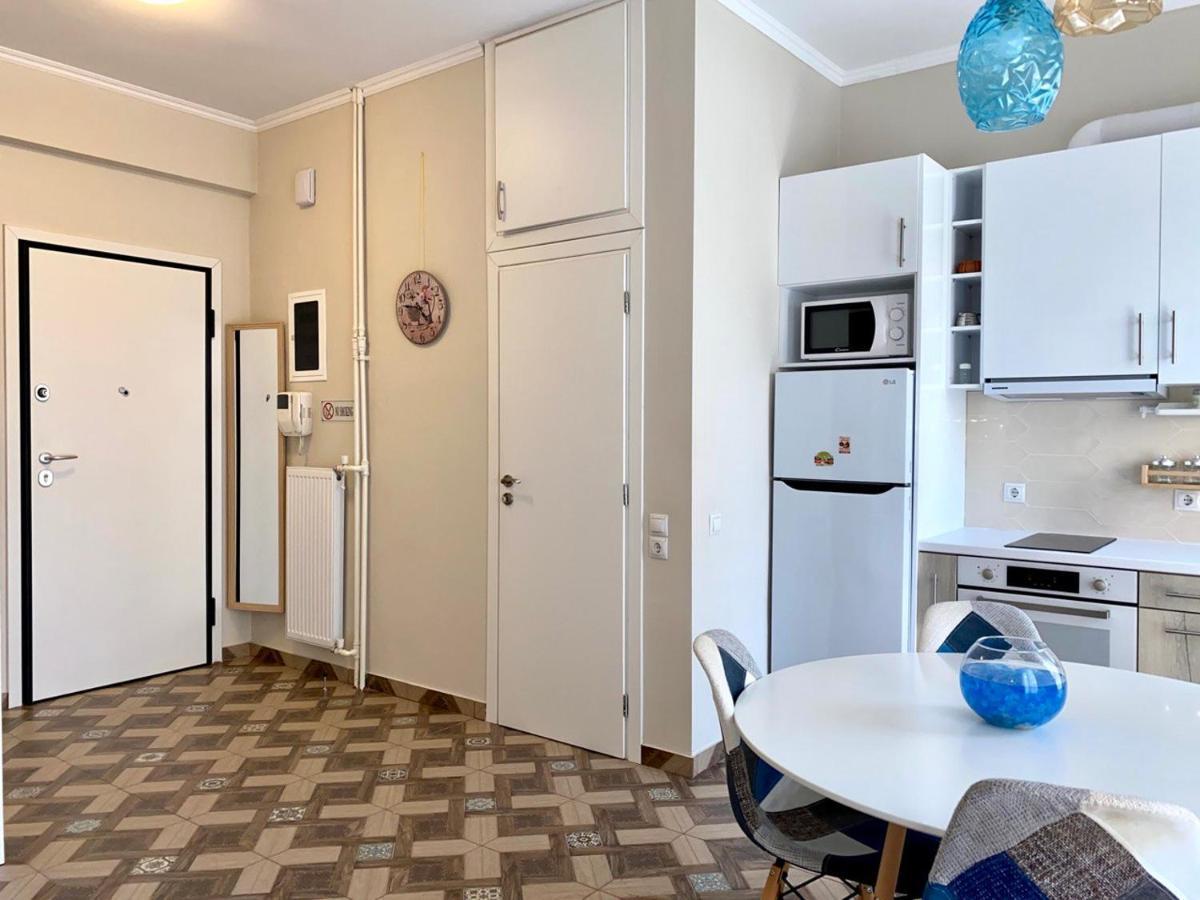 Dafni'S Home Is In 200M To Metro Ag Ioanis أثينا المظهر الخارجي الصورة